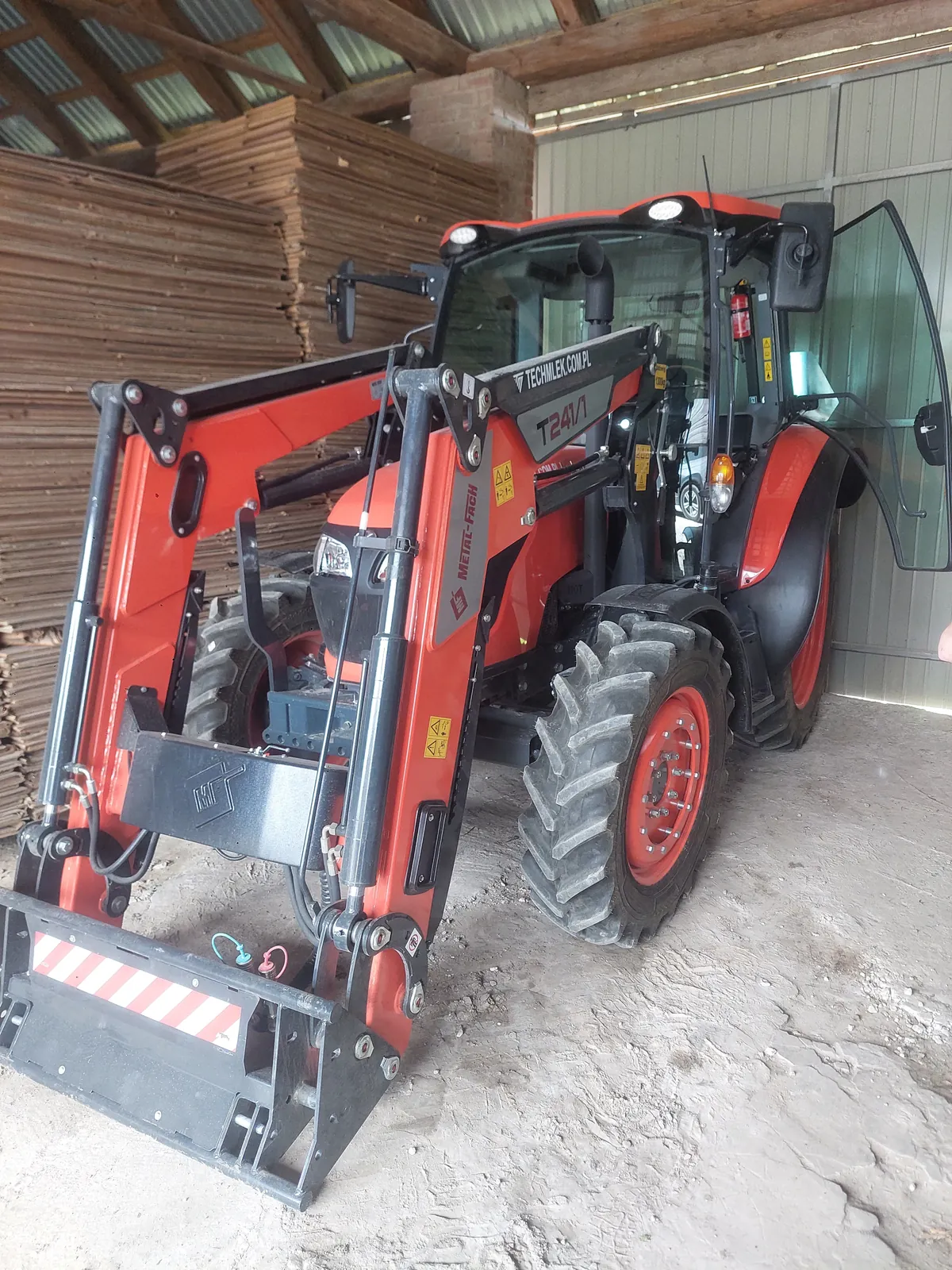 Kubota M4-063